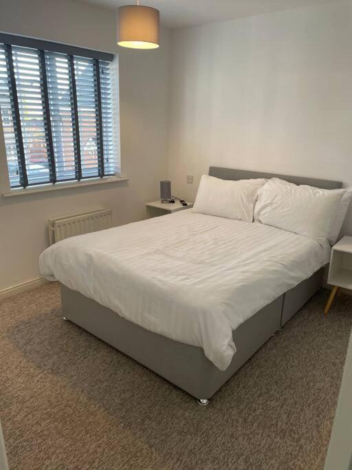 5 Holborn Spacious Home Redhill  Εξωτερικό φωτογραφία