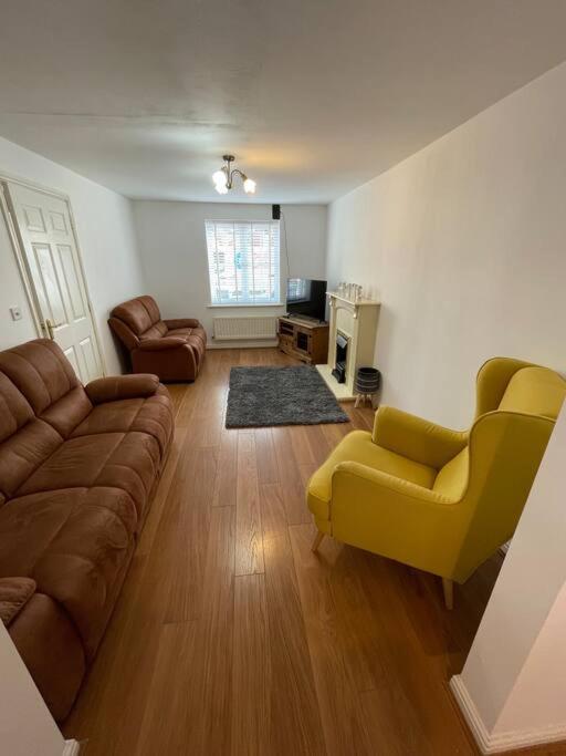 5 Holborn Spacious Home Redhill  Εξωτερικό φωτογραφία