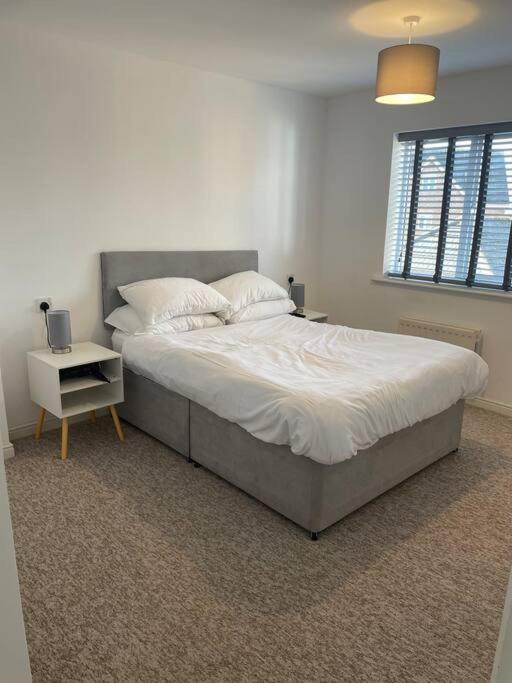 5 Holborn Spacious Home Redhill  Εξωτερικό φωτογραφία